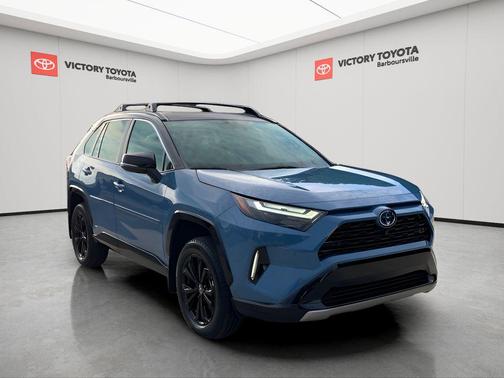 2023 Toyota RAV4 Hybrid SE