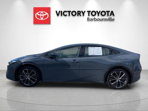 Gray 2023 Toyota Prius XLE