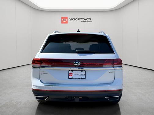 2024 Volkswagen Atlas 2.0T SEL