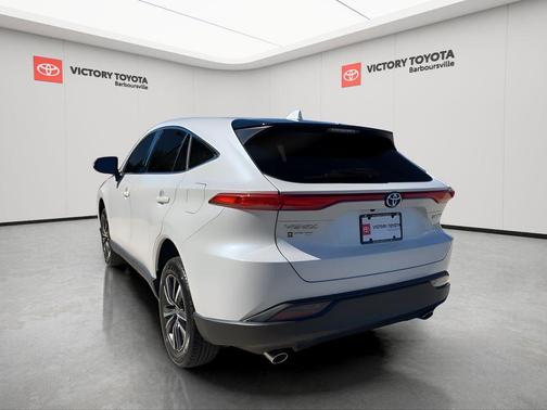2022 Toyota Venza LE