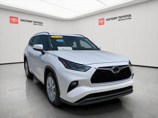 2022 Toyota Highlander Limited