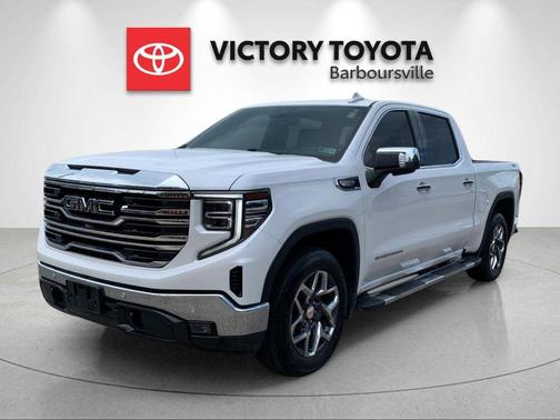 White Frost Tricoat 2023 GMC Sierra 1500 SLT