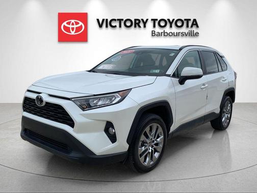 Blizzard Pearl 2021 Toyota RAV4 XLE Premium
