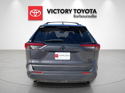Magnetic Gray Metallic 2025 Toyota RAV4 XLE Premium