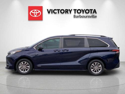 Predawn Gray Mica 2021 Toyota Sienna LE