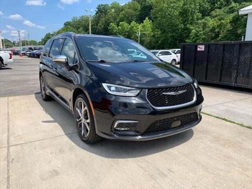 2022 Chrysler Pacifica L