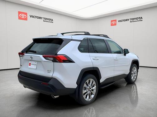 2025 Toyota RAV4 XLE Premium