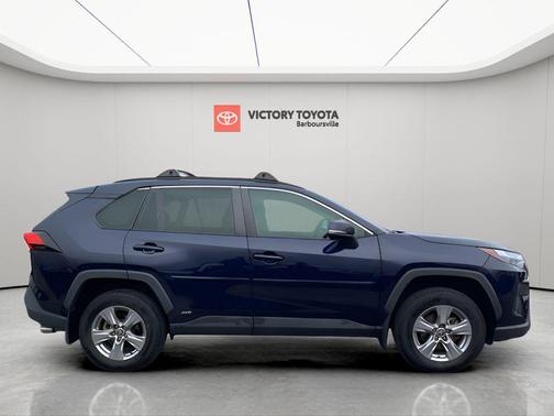 2023 Toyota RAV4 Hybrid XLE