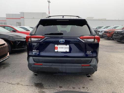 2023 Toyota RAV4 Hybrid XLE