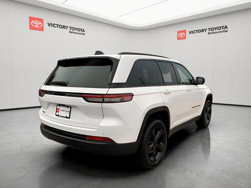 2023 Jeep Grand Cherokee Altitude