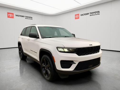 2023 Jeep Grand Cherokee Altitude