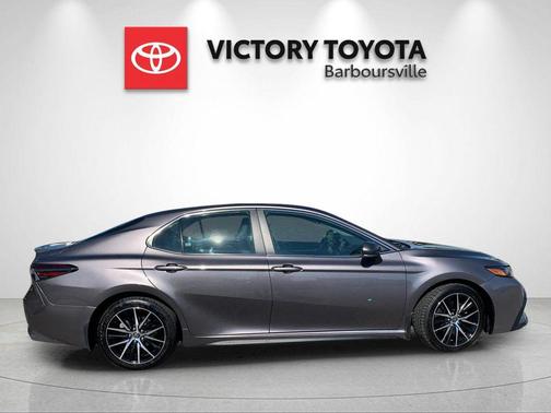 Predawn Gray Mica 2022 Toyota Camry SE