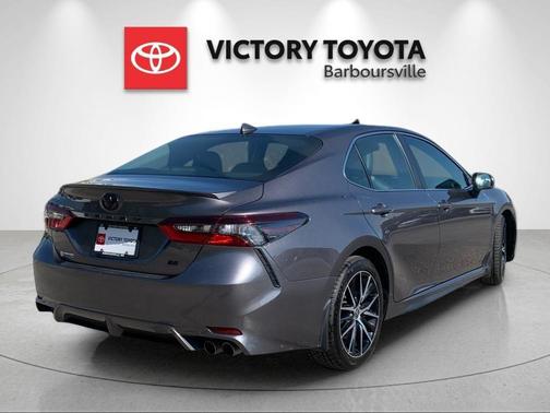 Predawn Gray Mica 2022 Toyota Camry SE