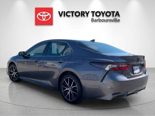 Predawn Gray Mica 2022 Toyota Camry SE