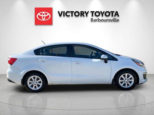 Clear White 2017 Kia Rio LX