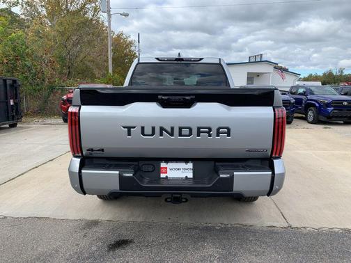 2026 Toyota Tundra Hybrid Platinum