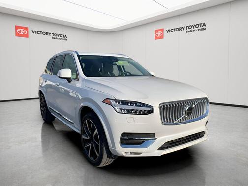 2023 Volvo XC90 B6 Plus 7-Seater