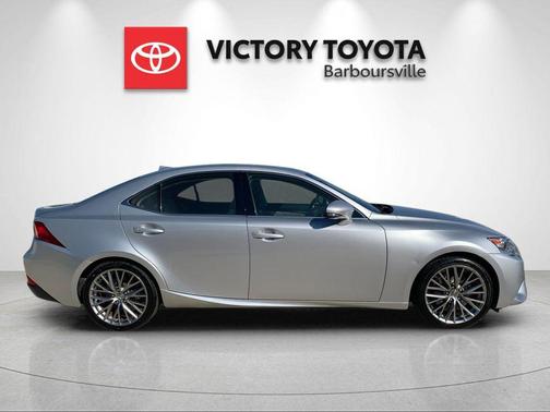 2016 Lexus IS 300 Base