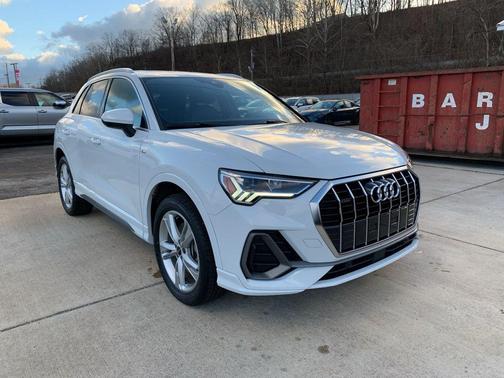 2021 Audi Q3 45 S line Premium Plus