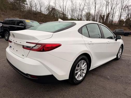 Ice 2026 Toyota Camry LE