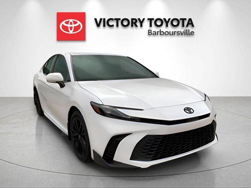 Ice 2026 Toyota Camry SE