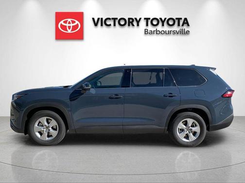 Cloud 2026 Toyota Highlander LE