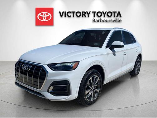 Glacier White 2021 Audi Q5 45 Premium