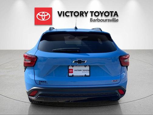Fountain Blue 2024 Chevrolet Trax FWD 2RS