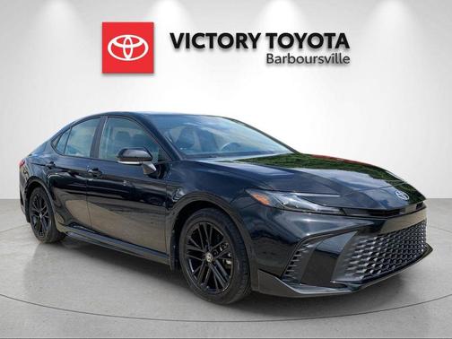 Midnight Black Metallic 2025 Toyota Camry SE