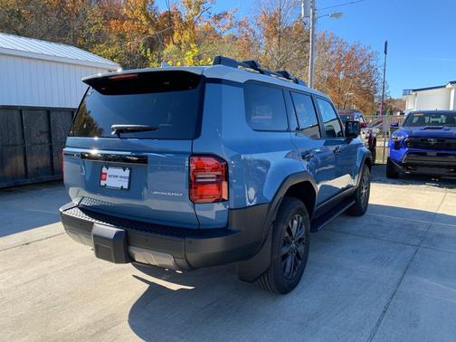 2026 Toyota Land Cruiser Base