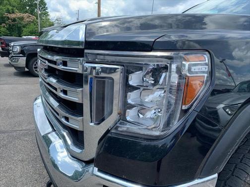 2022 GMC Sierra 2500 SLE
