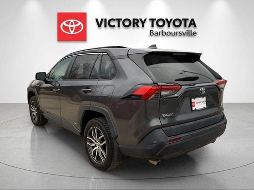 2021 Toyota RAV4 Hybrid LE