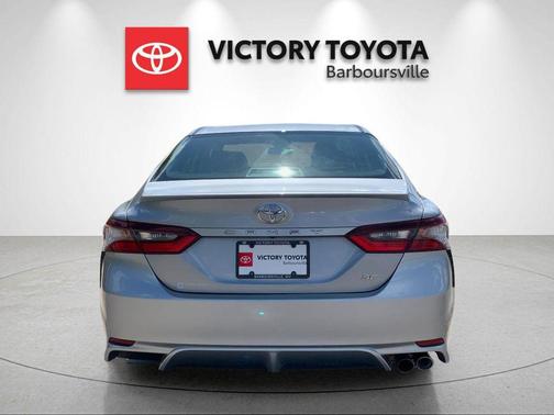 Celestial Silver Metallic 2023 Toyota Camry SE