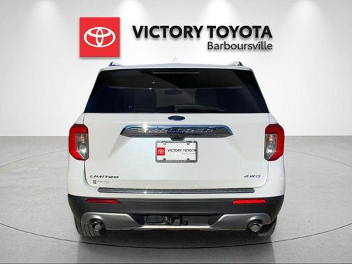 Star White Metallic Tri-Coat 2023 Ford Explorer Limited