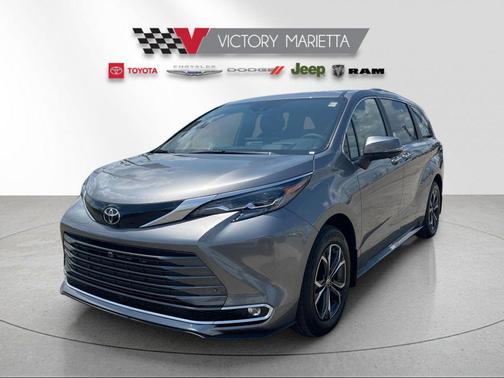 Heavy Metal 2026 Toyota Sienna Platinum