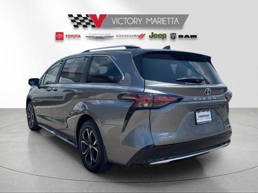 Heavy Metal 2026 Toyota Sienna Platinum