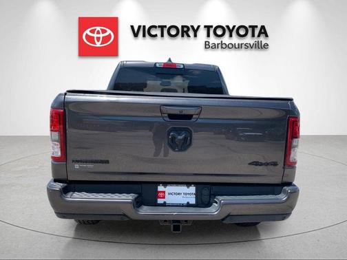Granite Crystal Metallic Clearcoat 2022 RAM 1500 Big Horn/Lone Star