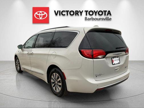 2020 Chrysler Pacifica Hybrid Limited