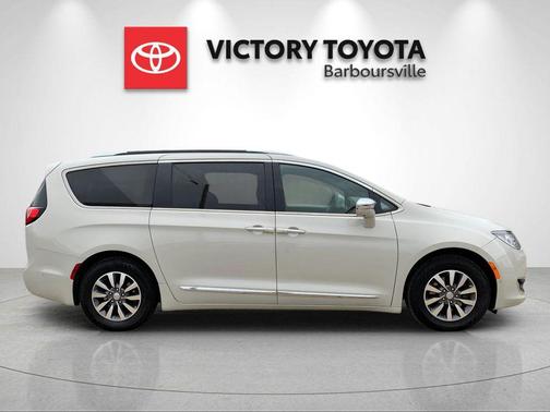 2020 Chrysler Pacifica Hybrid Limited