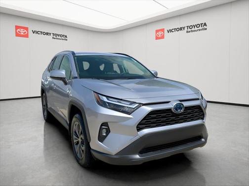 2023 Toyota RAV4 Hybrid XLE Premium
