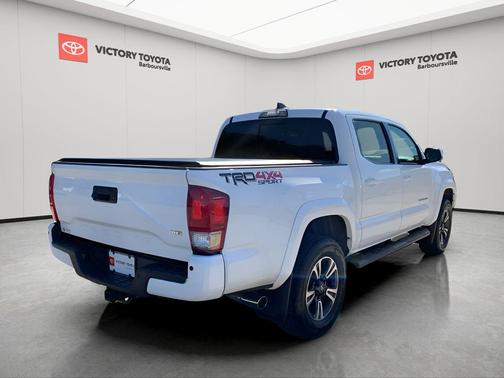 2017 Toyota Tacoma TRD Sport