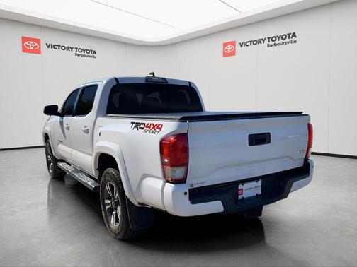 2017 Toyota Tacoma TRD Sport
