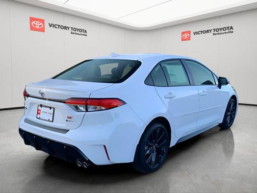 2026 Toyota Corolla Hybrid SE