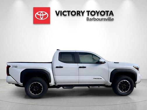 2025 Toyota Tacoma Hybrid TRD Off Road