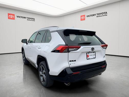 2025 Toyota RAV4 Hybrid SE