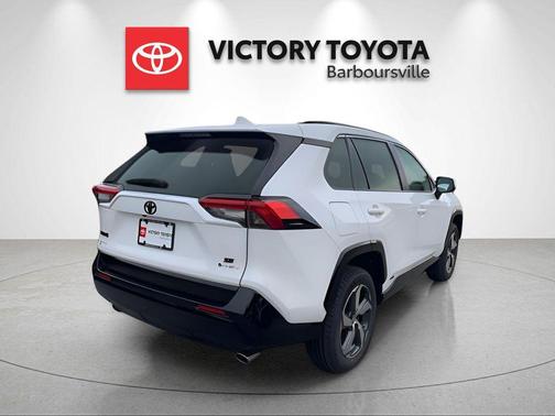 2025 Toyota RAV4 Hybrid SE