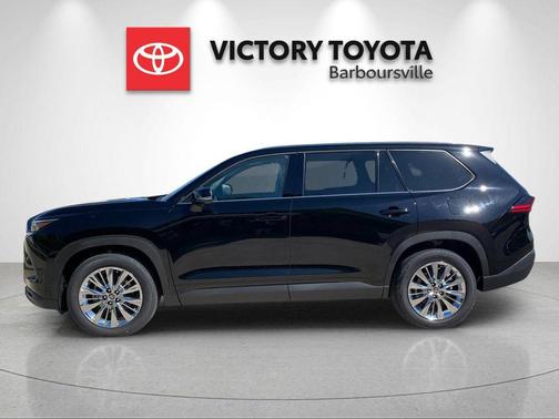 Midnight Black Metallic 2026 Toyota Grand Highlander Platinum