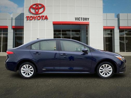 Bluprint 2026 Toyota Corolla Hybrid LE