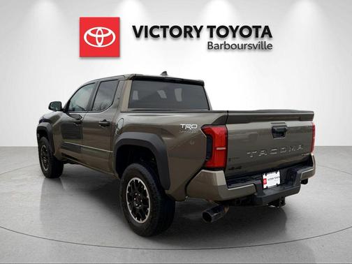 2025 Toyota Tacoma Hybrid TRD Off Road