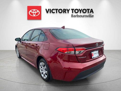 Ruby Flare Pearl 2025 Toyota Corolla LE